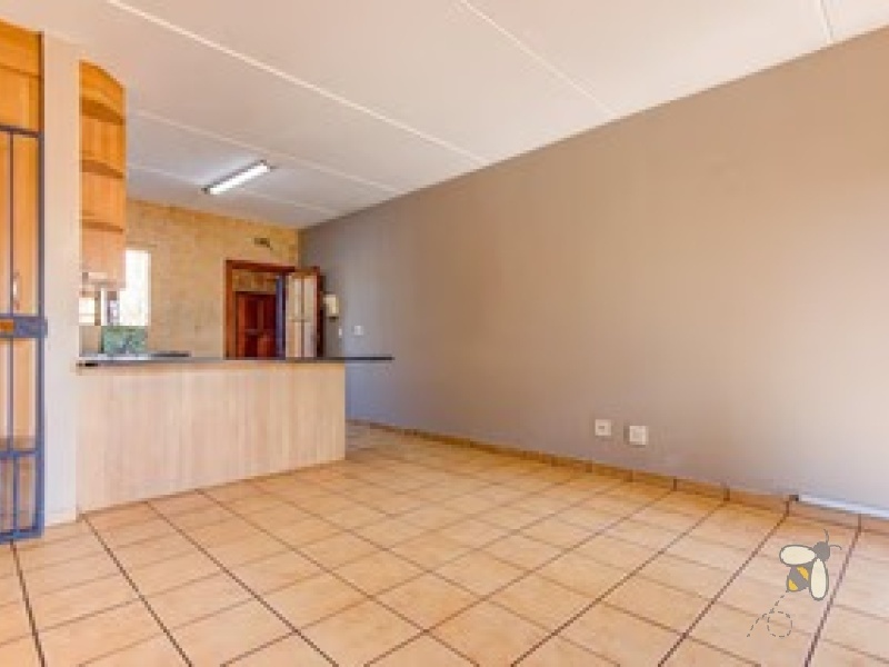 Dalview Brakpan townhouse for sale, 2 bedroom townhouse Dalview, townhouse with garage Brakpan, Chas Everitt Brakpan
