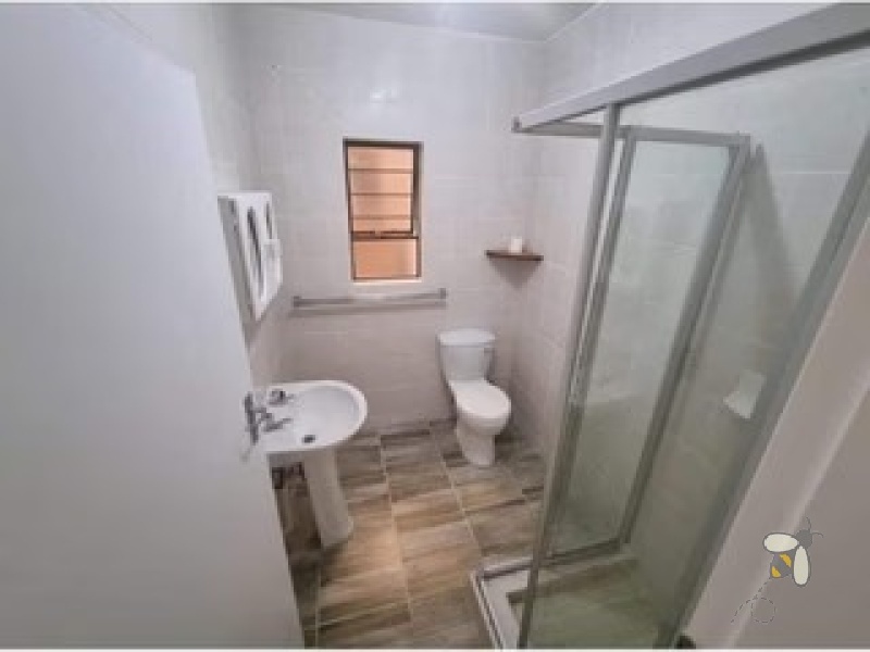 Sonneveld Brakpan property for sale, 2 bedroom ground floor unit Brakpan, townhouse with patio Sonneveld, Chas Everitt Brakpan