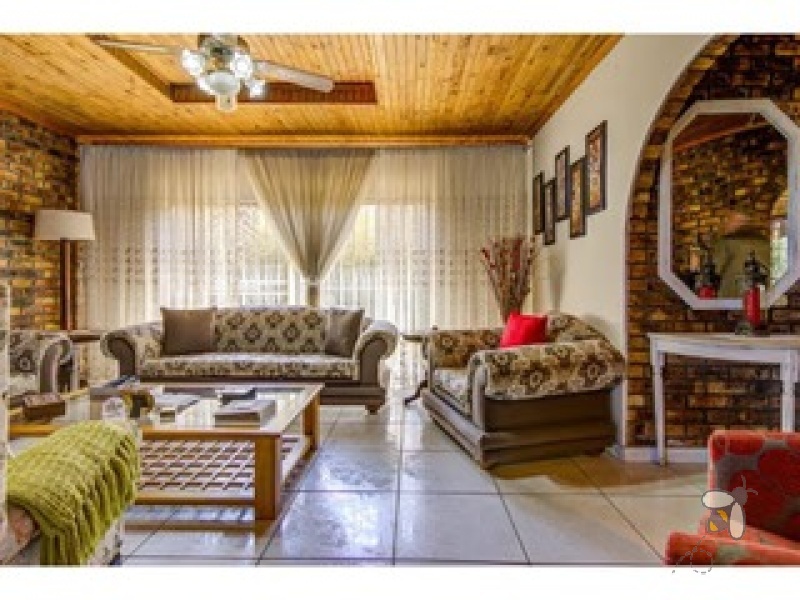 Dalpark Proper Brakpan property for sale, 3 bedroom home with pool Brakpan, face brick house Dalpark, sole mandate property Brakpan