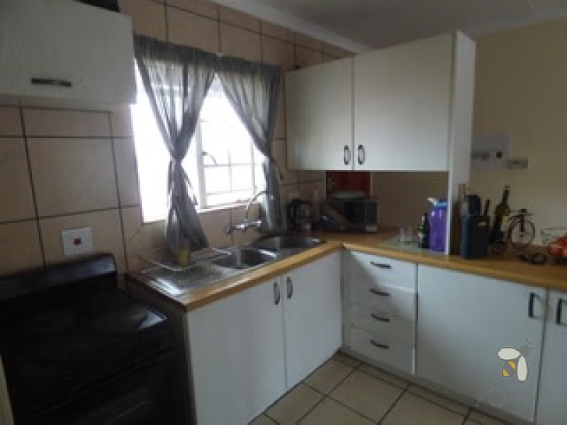 1-bedroom apartment Comet Boksburg, modern apartment with balcony Boksburg, flat with pool and braai area Comet Boksburg, secure apartment Boksburg for sale