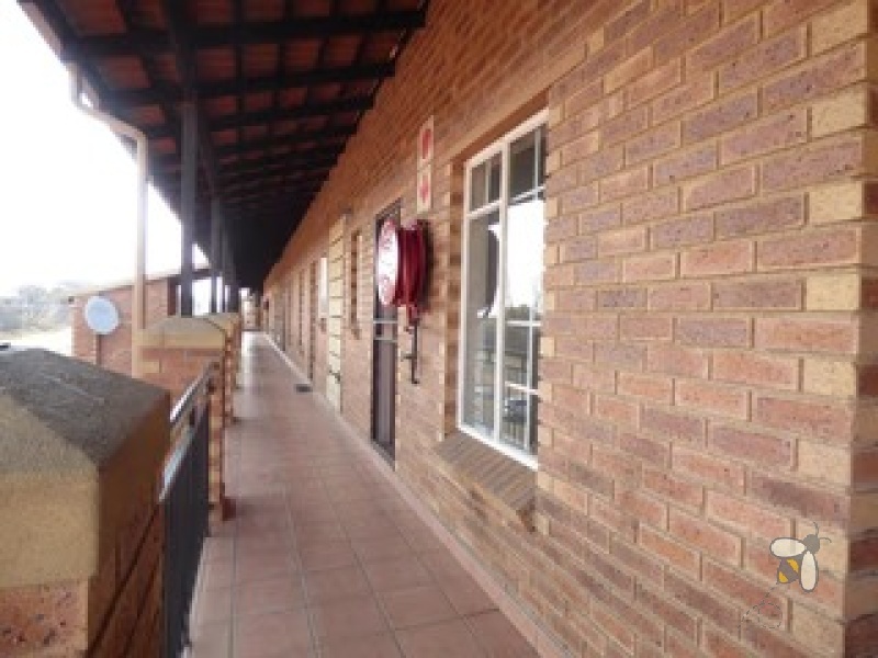 2-bedroom apartment Comet Boksburg, flat with balcony Boksburg, secure apartments for sale Boksburg, property for sale Comet