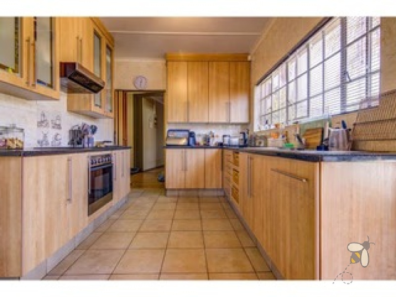 Dalpark Brakpan property, 3 bedroom house Brakpan, secure home Dalpark, family home Brakpan, Chas Everitt Brakpan listings, property with pool Brakpan