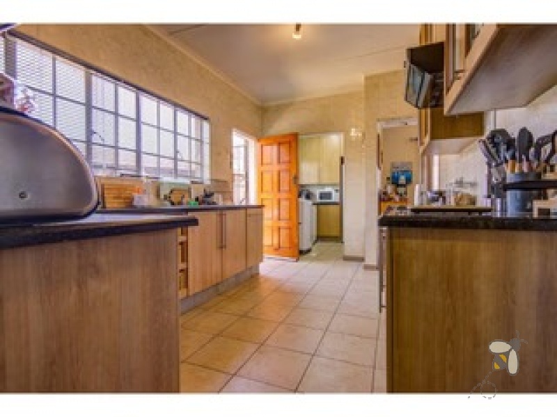 Dalpark Brakpan property, 3 bedroom house Brakpan, secure home Dalpark, family home Brakpan, Chas Everitt Brakpan listings, property with pool Brakpan