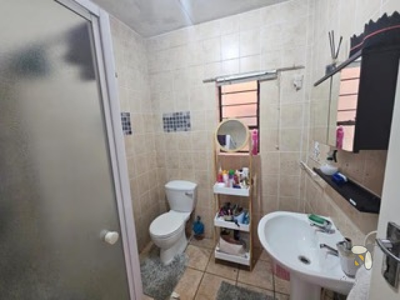 Sonneveld Brakpan property, 2 bedroom ground floor unit Brakpan, townhouse with garden Sonneveld, unit with braai Brakpan, Chas Everitt Brakpan