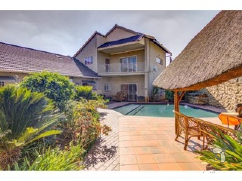 Brenthurst Brakpan property, 2 houses 1 price Brakpan, house with granny flat Brenthurst, Chas Everitt Brakpan, Brakpan family homes