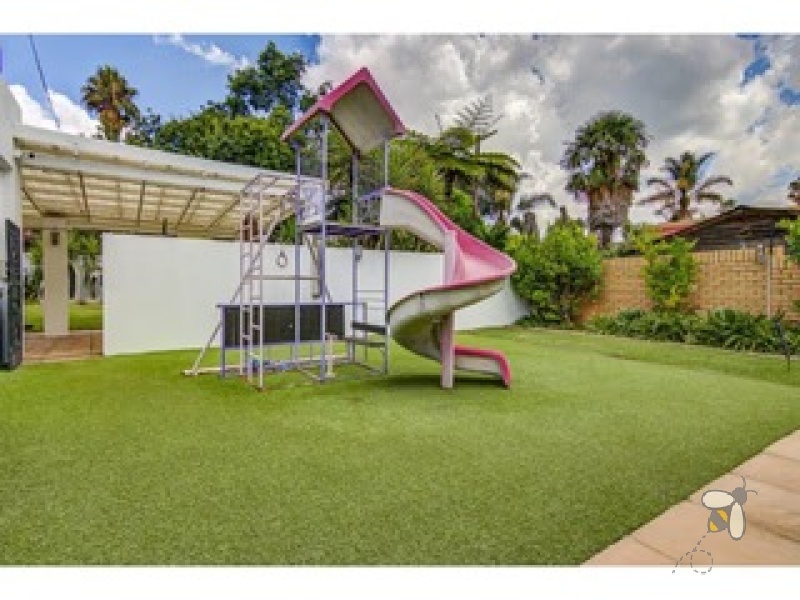 Sonneveld Brakpan luxury home, designer home Brakpan, 1000m2 house for sale Brakpan, Chas Everitt Brakpan, prestige property Sonneveld, house with pool Brakpan