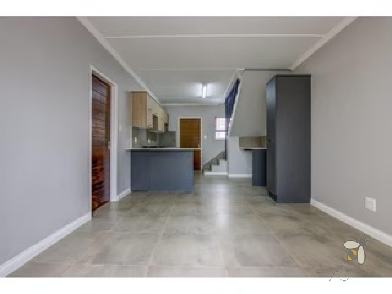 Heasley Place Brakpan, Denneoord new development, 3 bedroom townhouse Brakpan, Chas Everitt Brakpan, no transfer fees homes Brakpan, modern double storey Brakpan