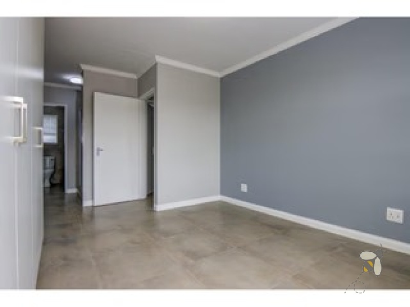 Heasley Place Brakpan, Denneoord new development, 3 bedroom townhouse Brakpan, Chas Everitt Brakpan, no transfer fees homes Brakpan, modern double storey Brakpan