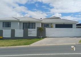 22 Heide, Dana Bay, Western Cape, 3 Bedrooms Bedrooms, 0 ,2 BathroomsBathrooms,House,For Sale,Heide,0,10844