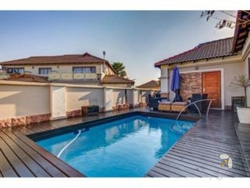 Sunair Park Brakpan property, 5 bedroom house Brakpan, luxury home Sunair Park, Brakpan homes for sale, Sunair Park estate property, family home with pool Brakpan, secure estate Brakpan, renovated house Brakpan