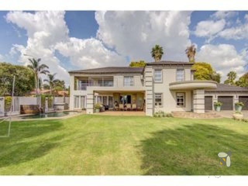 Sonneveld Estate Brakpan, Brakpan houses for sale, luxury family home Brakpan, 3 bedroom house Sonneveld, Brakpan property for sale, Sonneveld real estate, homes with pool Brakpan