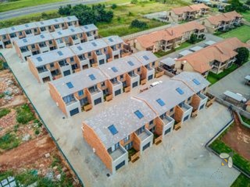 Heasley Place Kenleaf Brakpan, new development Brakpan, Brakpan homes for sale, double storey houses Brakpan, secure estate Kenleaf, Chas Everitt Brakpan