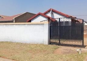 Protea Glen homes for sale, Soweto property, 2-bedroom house Soweto, affordable homes Johannesburg South, Protea Glen Ext 12 property, first-time buyer Soweto, family home Protea Glen, walled property Soweto