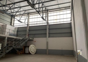warehouse to let Airport Industria, CTX Business Park warehouse, Cape Town industrial property, logistics warehouse Cape Town, commercial warehouse for rent, Airport Industria business space