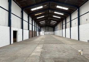 Epping Industrial warehouse, Cape Town factory to let, industrial property, logistics facility, secure warehouse, manufacturing space, warehouse with yard, office and warehouse