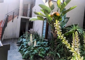 Place of tranquility in Glenvista, Unit selling for R850 000. 2 Bedroom, bathroom, open plan lounge and Kitchen