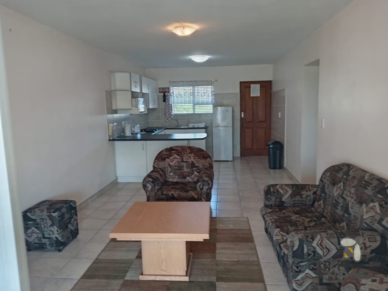 Hartenbos holiday apartment, self-catering Hartenbos, 2 bedroom holiday unit, Hartenbos Central rental, fully furnished apartment, holiday accommodation with Wi-Fi, private braai area.