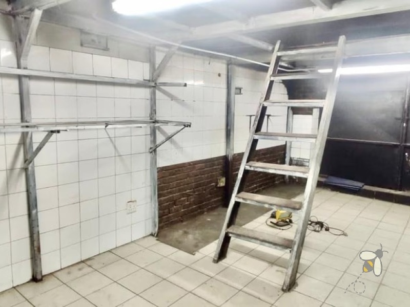 Commercial property to let Trichardt, business centre Secunda, retail space with backup power, office space Trichardt, borehole water supply, solar panel backup, open plan commercial building, immediately available.