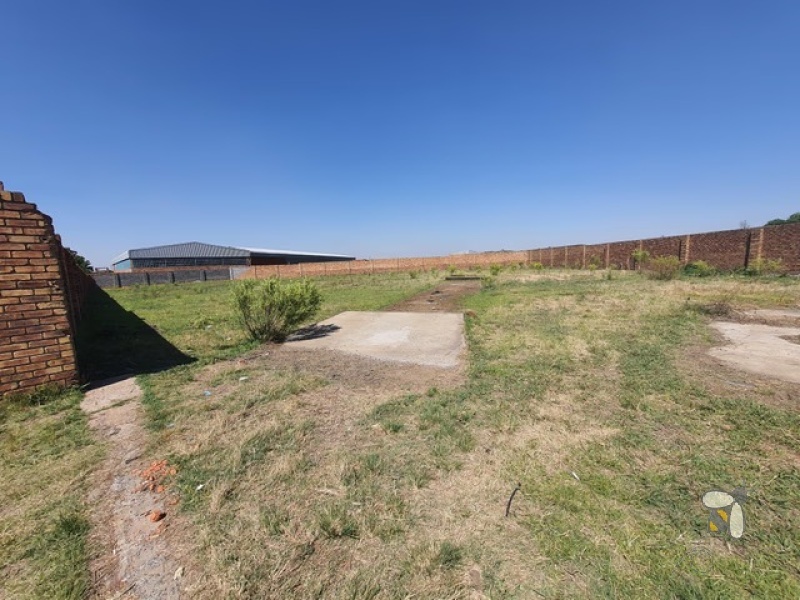 Industrial vacant land Standerton, land for sale Standerton Central, prime industrial area plot, start up business land, industrial development opportunity.
