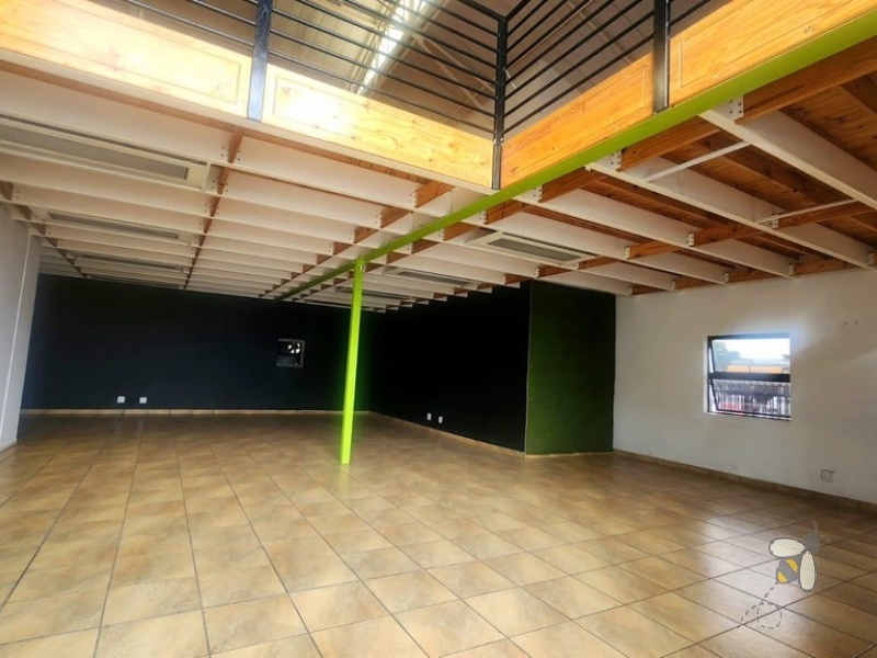 Commercial land for sale Secunda, business spot Secunda, investment property with potential, 1066m2 commercial plot, well-established business area.