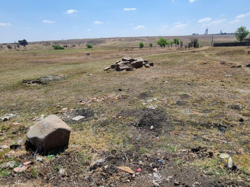 Vacant land for sale Secunda, development stand Sunset Park, land for flats or townhouses, high-density residential development, property near Graceland Golf Course.