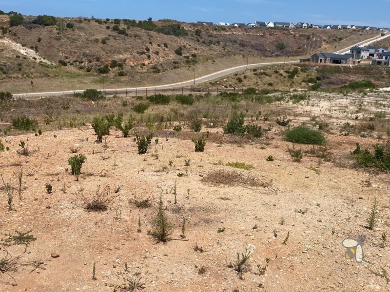 Vacant land for sale Menkenkop, 807m2 stand with sea view, plot for duet development, property near Blue Flag beach Mossel Bay, Menkenkop cul-de-sac stand.