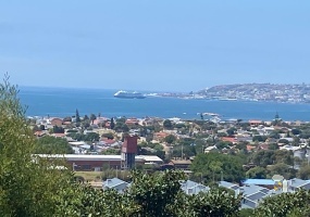 Vacant land for sale Menkenkop, 807m2 stand with sea view, plot for duet development, property near Blue Flag beach Mossel Bay, Menkenkop cul-de-sac stand.