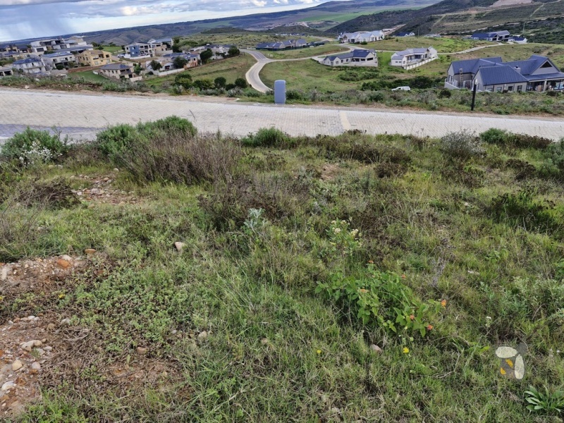 Vacant land Outeniquasbosch Hartenbos, 1332m2 corner plot, land on greenbelt, secure wildlife estate, luxury lifestyle property Mossel Bay.
