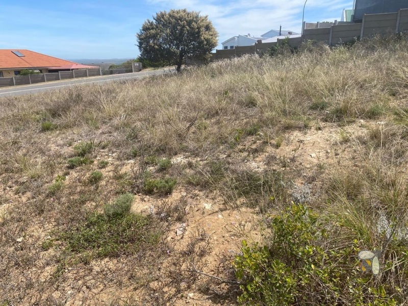 Vacant land for sale Dana Bay, 886m2 corner stand, level plot with sea view, Dana Bay duet development property, prime residential land Mossel Bay.