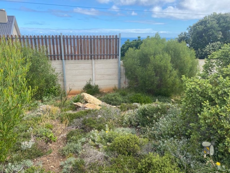 Vacant land for sale Dana Bay, 735m2 stand with sea view, sloping plot cul-de-sac, property near Boggoms Bay, uninterrupted ocean view land.