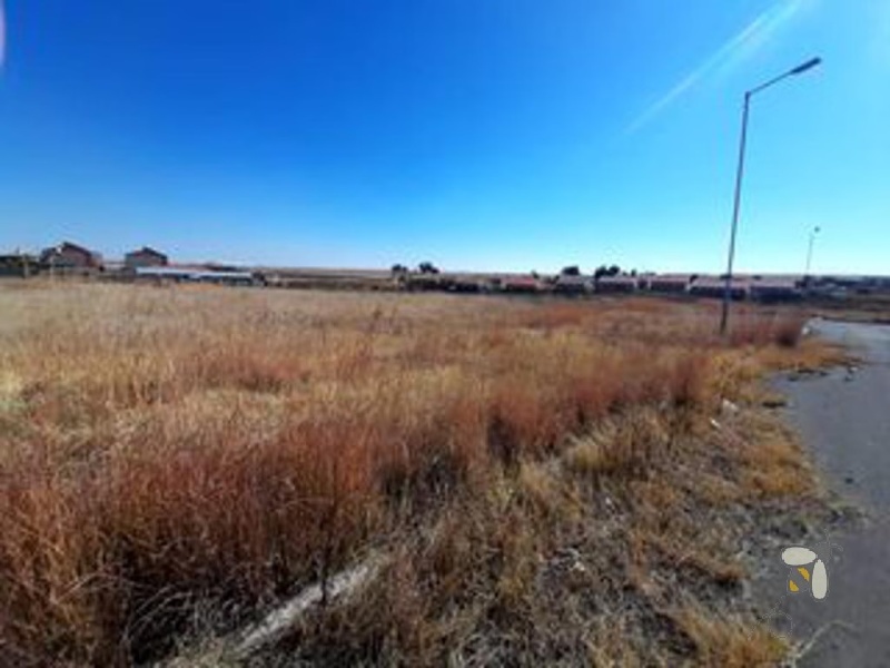 Large stand for sale Secunda, 840m2 vacant land, scarce residential plot Secunda, design your dream home land, prime residential stand.
