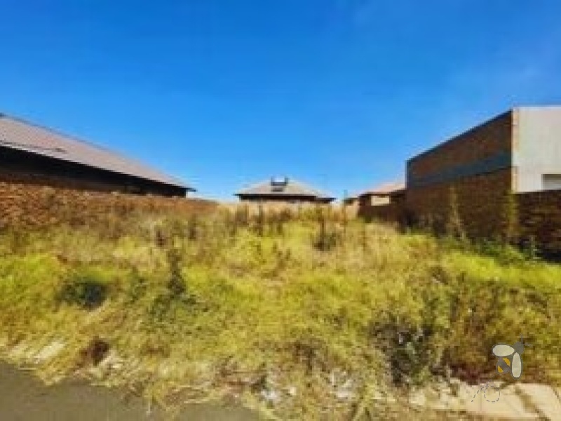 Vacant stand for sale Suidheuwel Secunda, 270m2 plot near schools, fast developing area land, build your dream home opportunity, residential stand for sale.