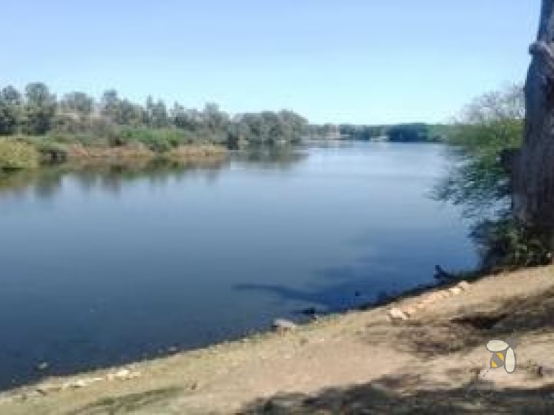 Riverfront stand for sale Vaaloewer, 837m2 plot Vaal River access, land with boat permit included, stunning river views property, peaceful living Vaaloewer.