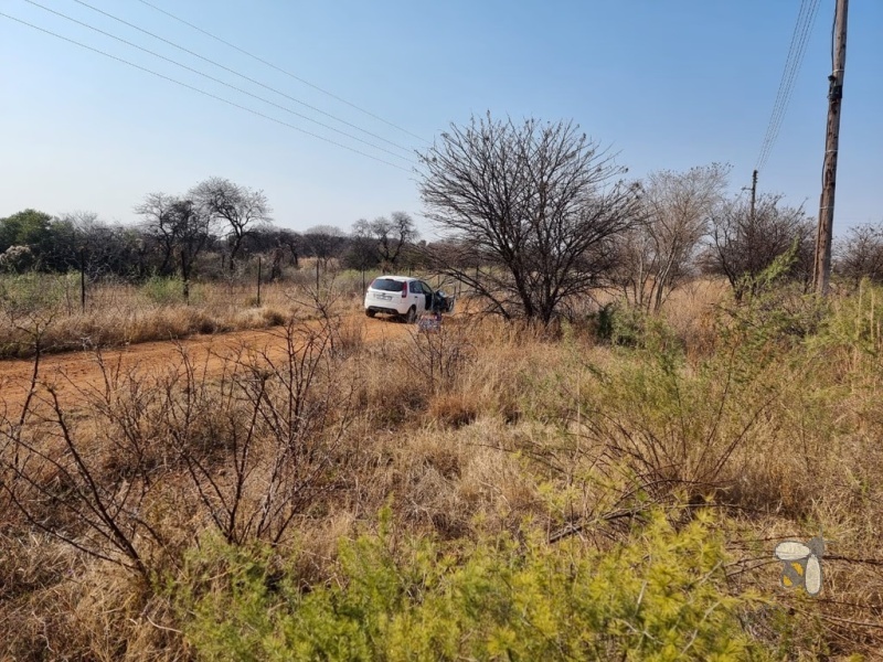 Large stand for sale Vaaloewer, 1054m2 level plot, scenic views residential land, peace and nature Vaaloewer, cost-effective construction plot.