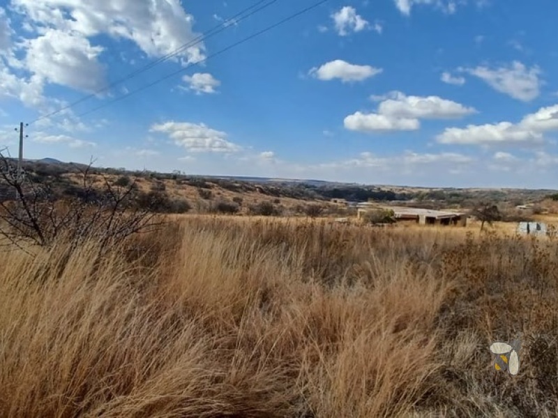 Stand for sale Vaaloewer, 1084m2 stand with scenic views, tranquil riverside town land, escape city life plot, land for weekend getaway.