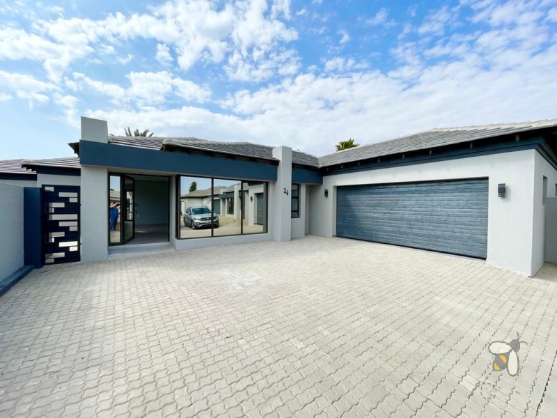 4 bedroom house to let Secunda estate, secure estate rental Secunda, modern family home for rent, rental with double garage and braai area, 24-hour access control property.