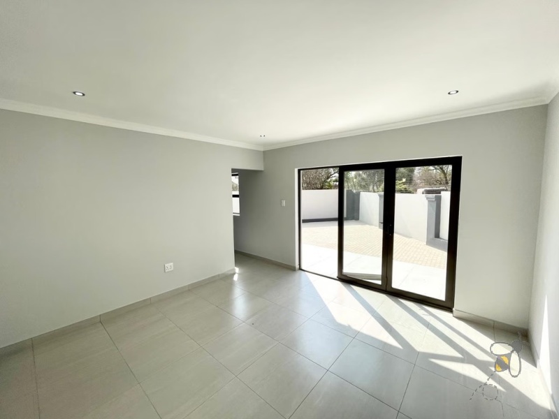 4 bedroom house to let Secunda estate, secure estate rental Secunda, modern family home for rent, rental with double garage and braai area, 24-hour access control property.