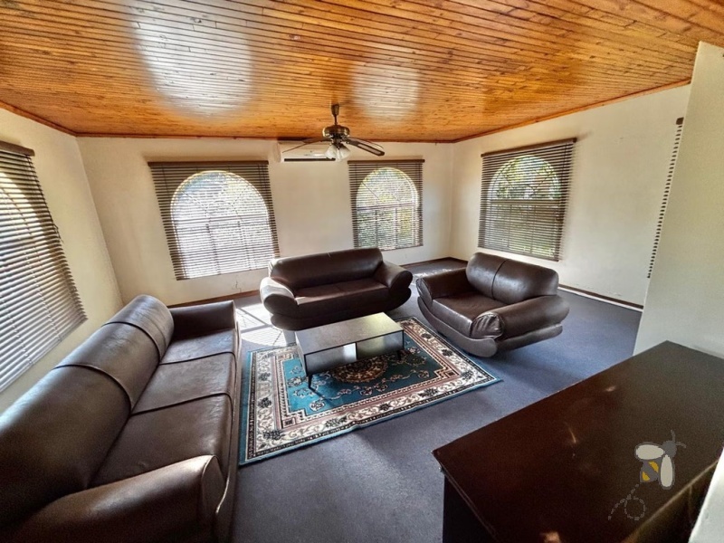 4 bedroom house for sale Secunda, family home with pool, spacious property with ample parking, house in peaceful neighbourhood, well-kept home for sale.