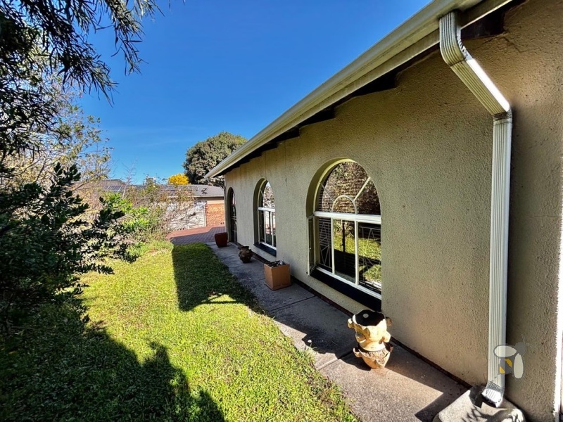 4 bedroom house for sale Secunda, family home with pool, spacious property with ample parking, house in peaceful neighbourhood, well-kept home for sale.