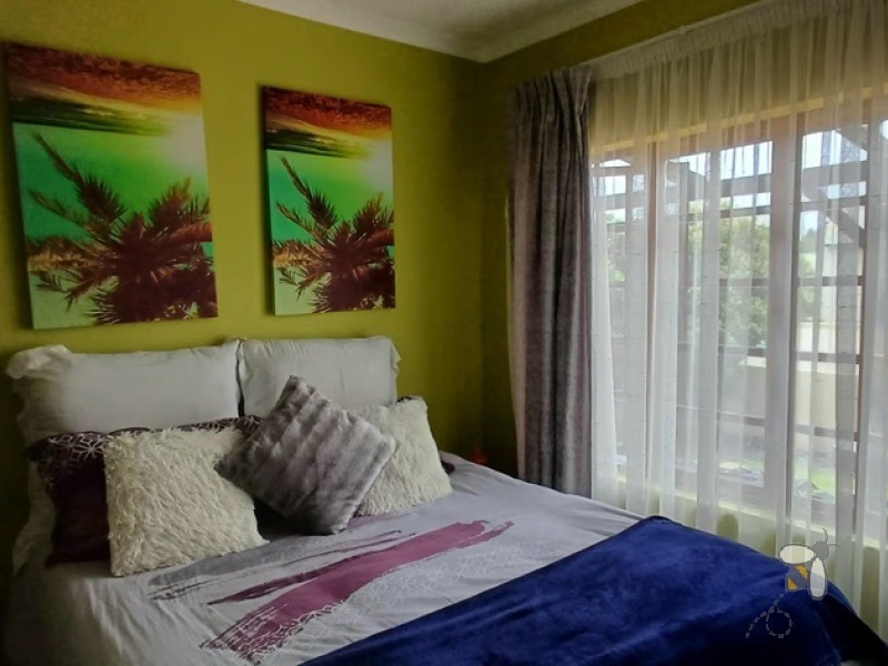 3 bedroom townhouse for rent Standerton, modern unit with inverter system, rental property with backup water tank, double garage townhouse for rent, secure family rental Standerton.