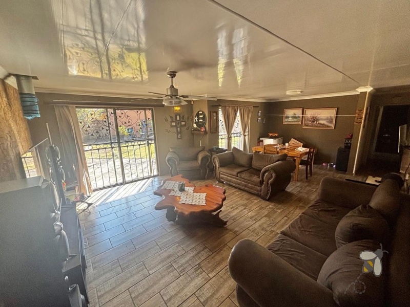 4 bedroom house to let Secunda, family rental with lapa and garden, house with JoJo tank backup water, well-maintained property near schools, spacious home with double garage.