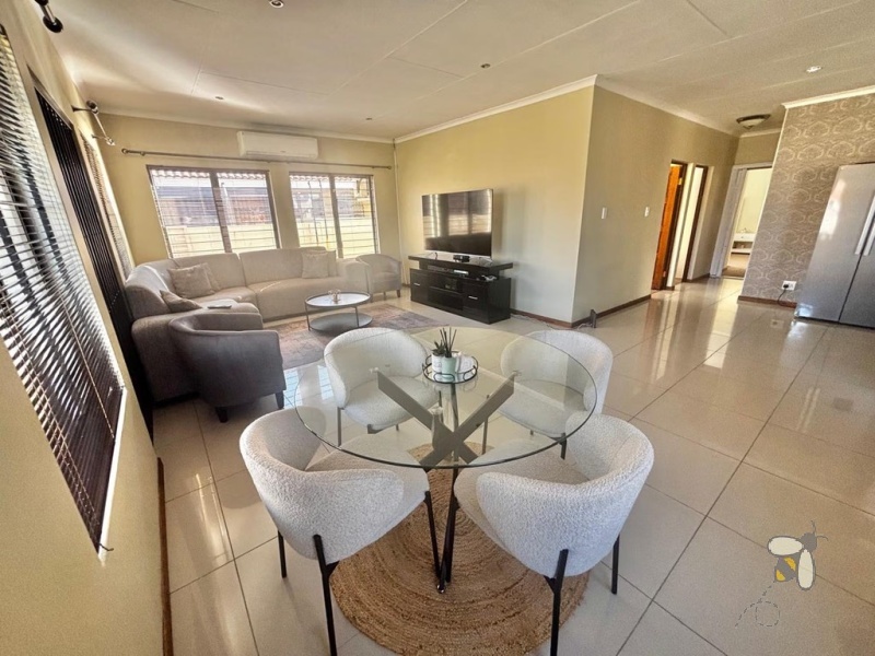 3 bedroom house to let with double garage, modern family rental with scullery, secure home with electric fencing, practical 3BR rental.