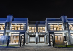 2 bedroom duplex for rent Suidheuwel, rent special free November, pet friendly rental with gas stove, secure estate living with solar geyser, newly built duplex near Curro.