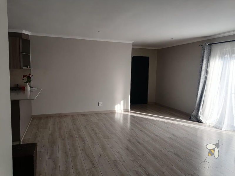 3 bedroom house to let Secunda, modern freestanding home with garage, rental for families/professionals, low-maintenance living Secunda, secure 3BR rental.