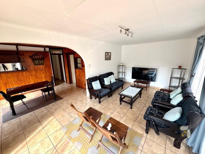 Secunda, property to rent, 3 bedroom, 2 bathroom, secure complex, included utilities, water included, Wi-Fi included, prepaid electricity, open-plan, professionals, small families.