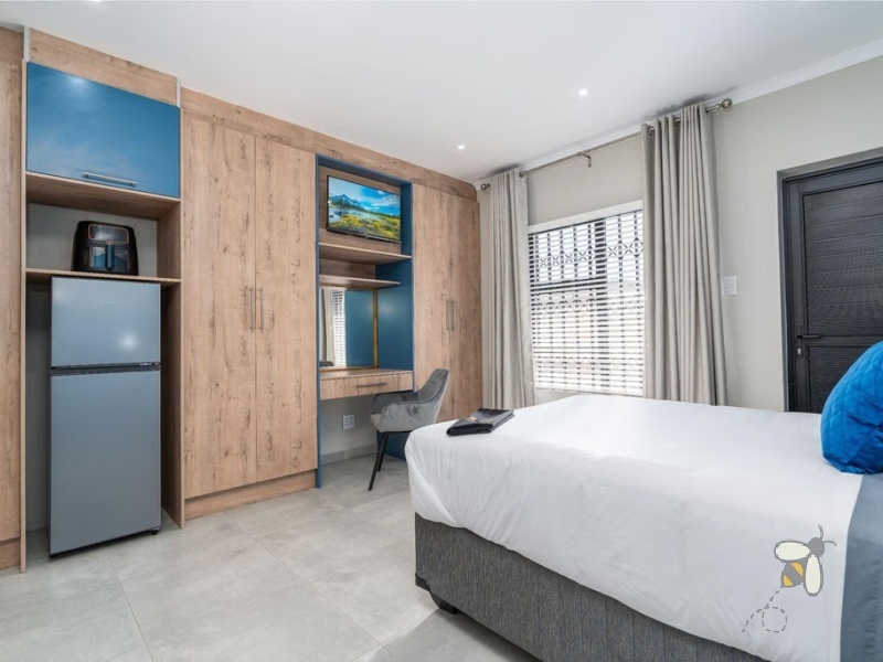 Secunda, property to rent, studio apartment, furnished room, all inclusive, daily laundry, corporate rental, Silkaatzkop, water and electricity included, secure parking, single occupancy.