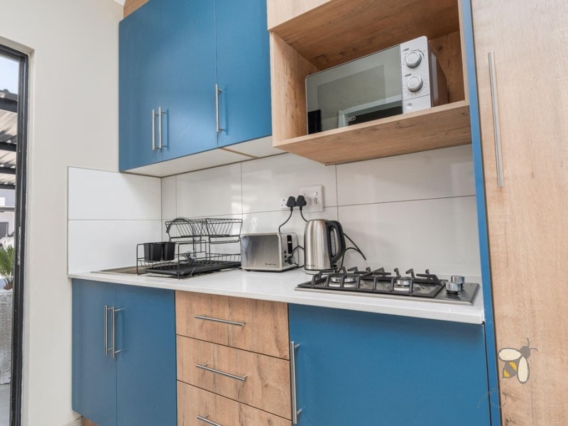 Secunda, property to rent, studio apartment, furnished room, all inclusive, daily laundry, corporate rental, Silkaatzkop, water and electricity included, secure parking, single occupancy.