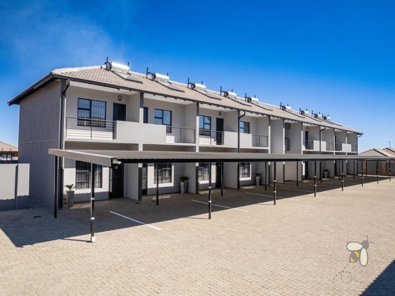 Secunda, property to rent, studio apartment, furnished room, all inclusive, daily laundry, corporate rental, Silkaatzkop, water and electricity included, secure parking, single occupancy.