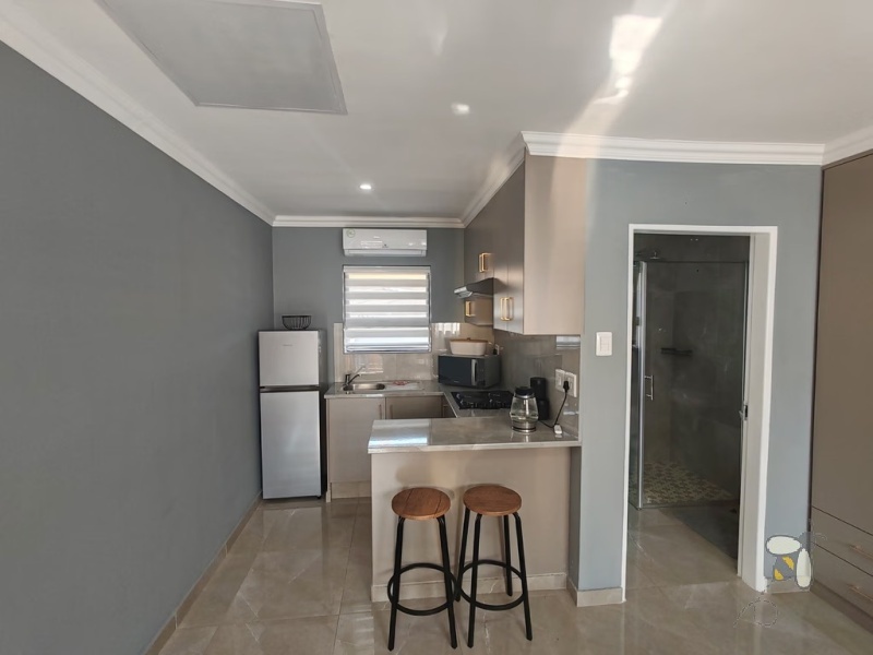 Secunda, property to rent, studio apartment, 1 bedroom, all utilities included, solar power, backup water, JoJo tank, air conditioning, secure parking, professionals, exclusive.