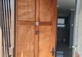 Secunda, property to rent, studio apartment, 1 bedroom, all utilities included, solar power, backup water, JoJo tank, air conditioning, secure parking, professionals, exclusive.